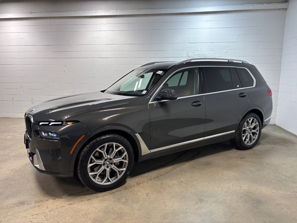 Used 2023 BMW X7 xDrive40i w/ Climate Comfort Package