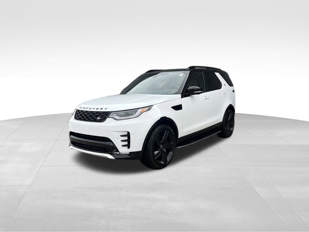 New 2025 Land Rover Discovery Dynamic SE image 1