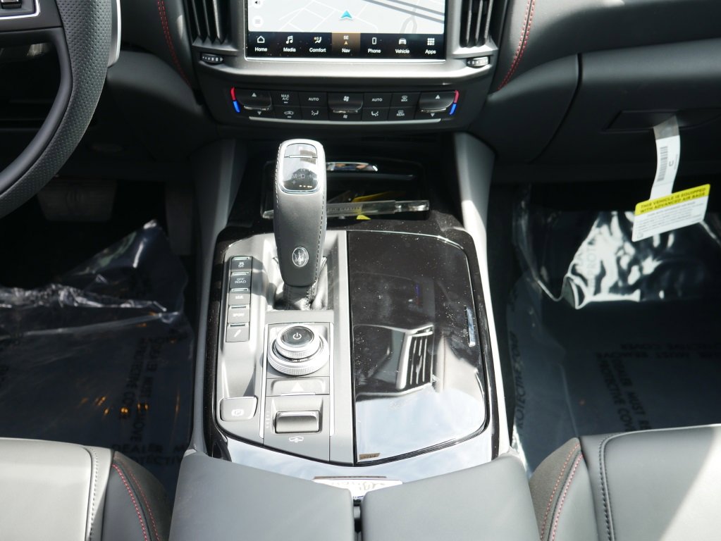 Used 2024 Maserati Levante Modena Ultima image 22