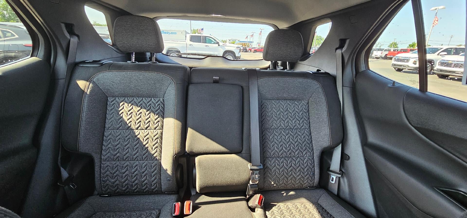 Used 2023 Chevrolet Equinox LT FWD image 11