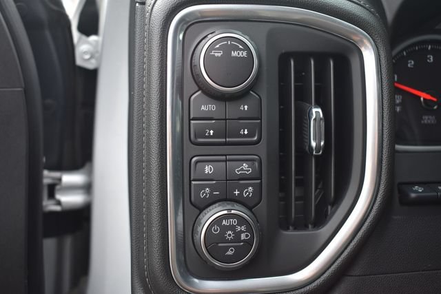 Certified 2020 Chevrolet Silverado 1500 LTZ w/ LTZ Premium Package AWD/4WD image 25