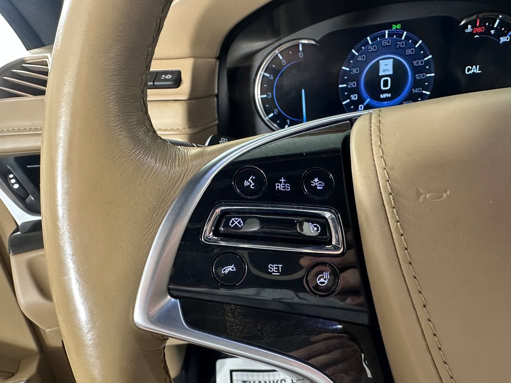 Used 2018 Cadillac Escalade ESV Platinum AWD/4WD image 30