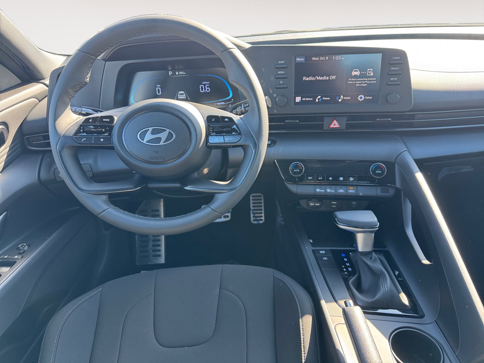 New 2025 Hyundai Elantra Sport image 10