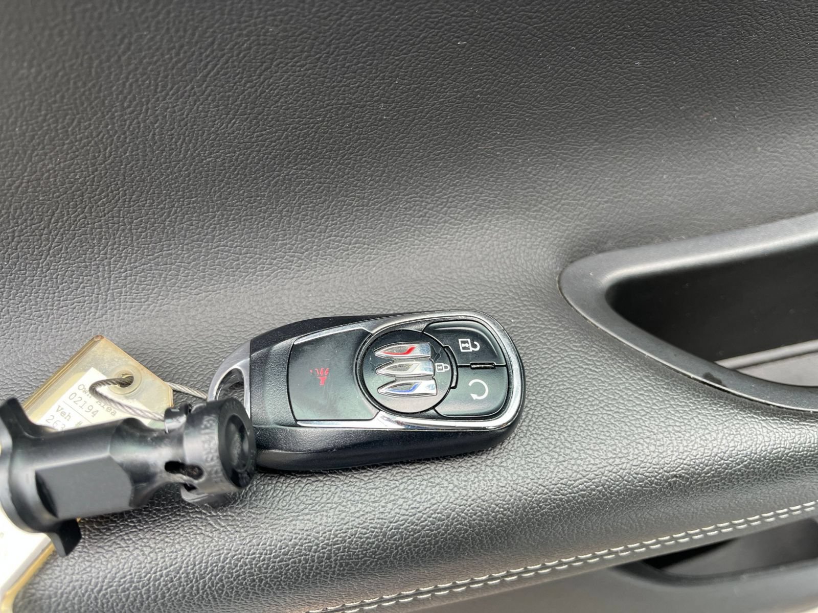 Used 2025 Buick Encore GX Preferred AWD/4WD image 25