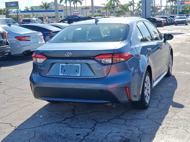Used 2022 Toyota Corolla LE FWD image 4