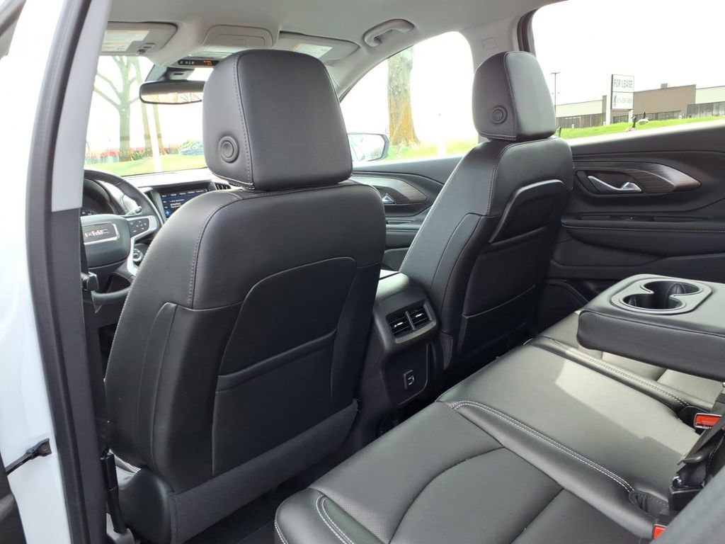 Certified 2024 GMC Terrain SLT image 26