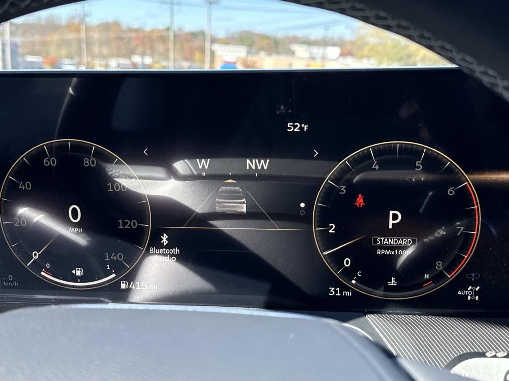 New 2026 INFINITI QX80 Luxe image 12