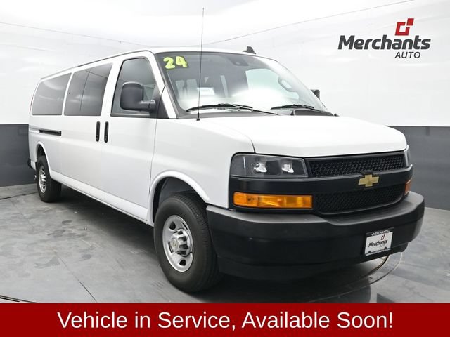 Used 2024 Chevrolet Express 3500 LS RWD image 1