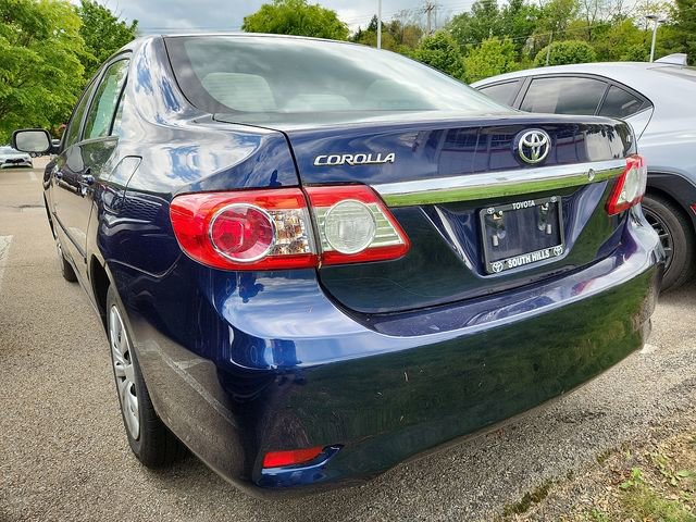 Used 2013 Toyota Corolla LE FWD image 3