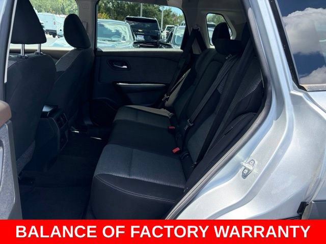 Used 2023 Nissan Rogue SV FWD image 15