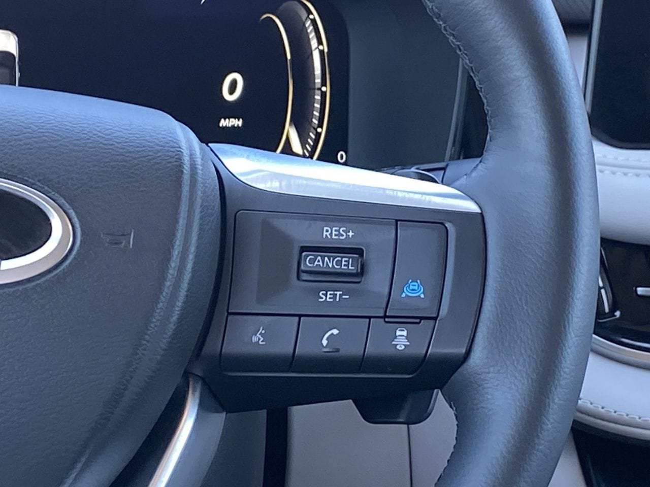 Certified 2026 INFINITI QX60 Luxe FWD image 27