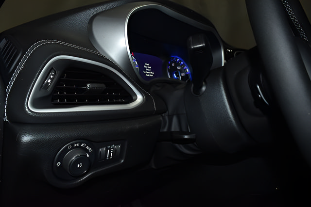 New 2026 Chrysler Pacifica Select w/ S Appearance Package FWD image 26