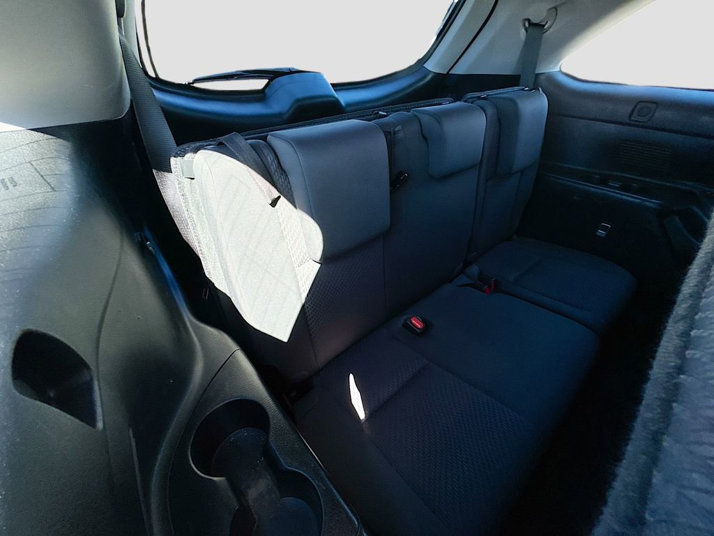 Used 2019 Toyota Highlander LE image 25