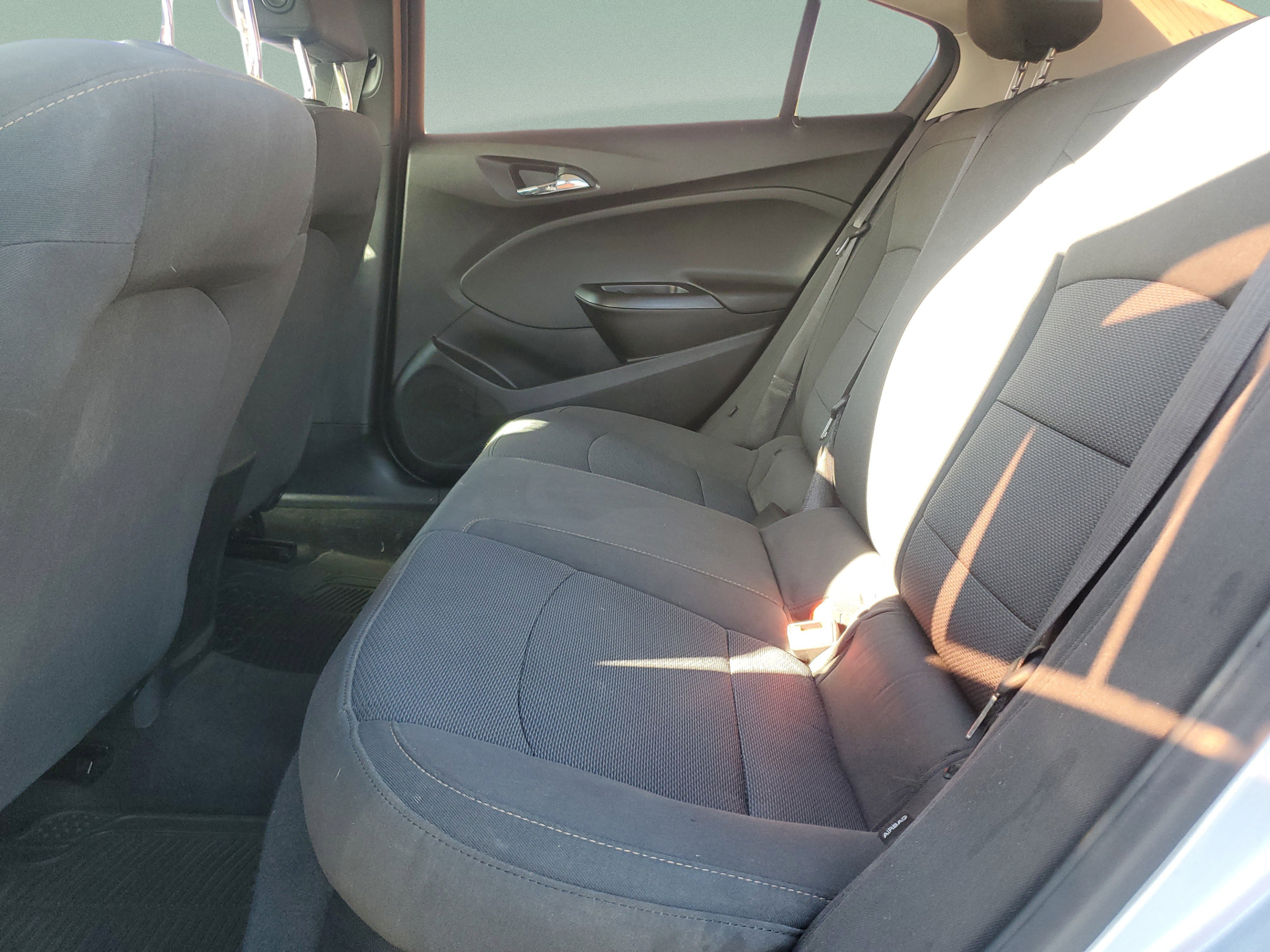Used 2018 Chevrolet Cruze LS FWD image 8