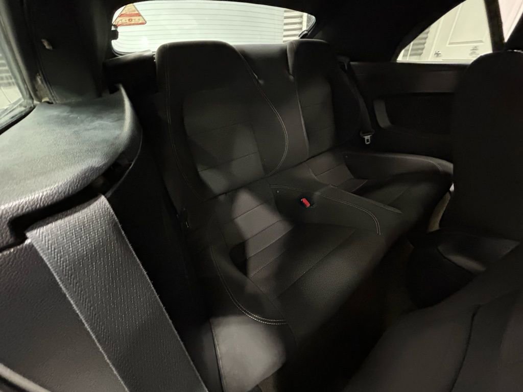 Used 2016 Ford Mustang Convertible w/ Equipment Group 051A image 5