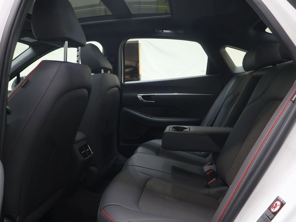 Used 2023 Hyundai Sonata SEL Plus FWD image 14
