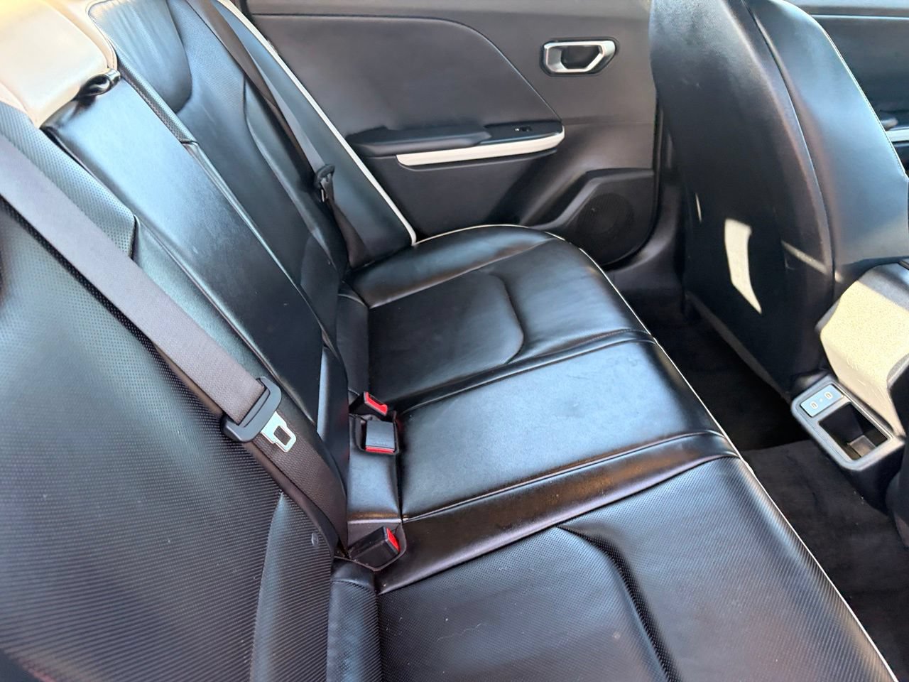 Used 2025 Kia K4 GT-Line w/ GT-Line Premium Package FWD image 13