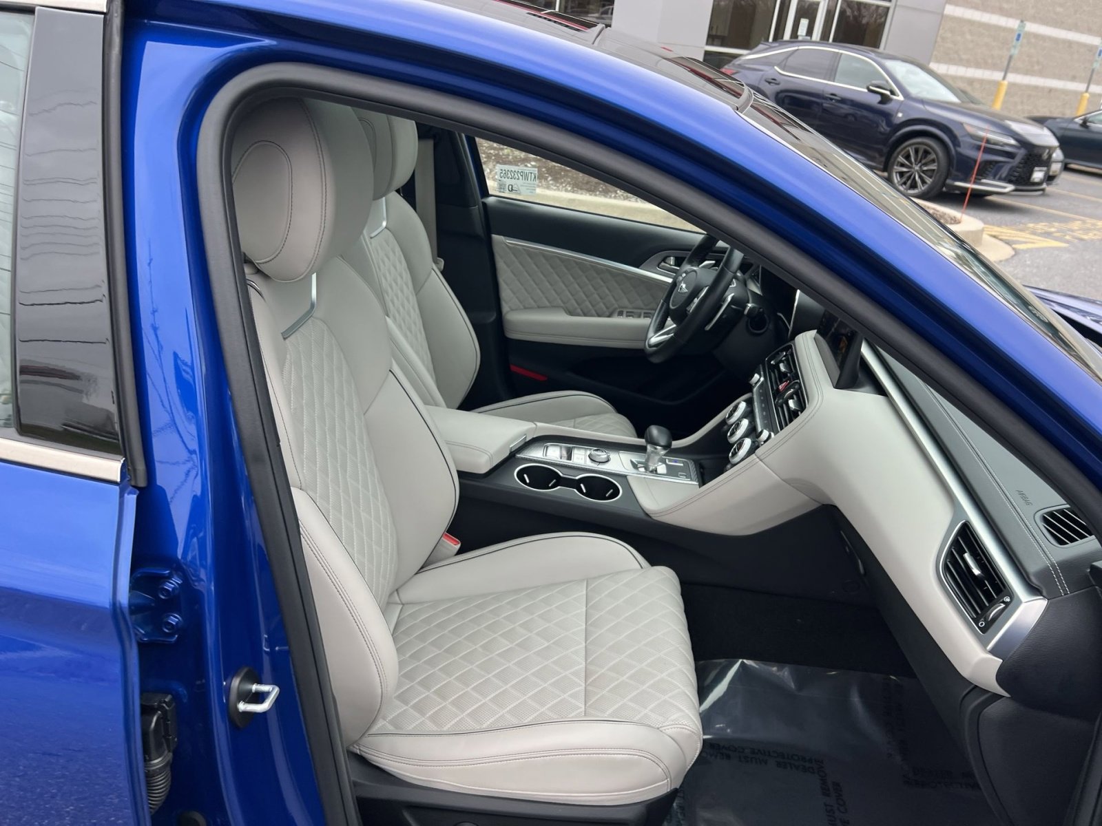 Used 2023 Genesis G70 3.3T w/ Sport Prestige Package image 27