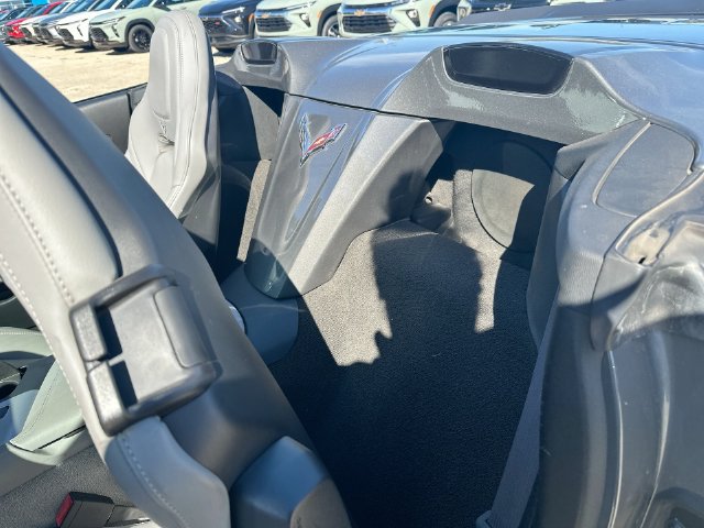 Used 2015 Chevrolet Corvette Stingray Convertible w/ 2LT Preferred Equipment Group RWD image 29