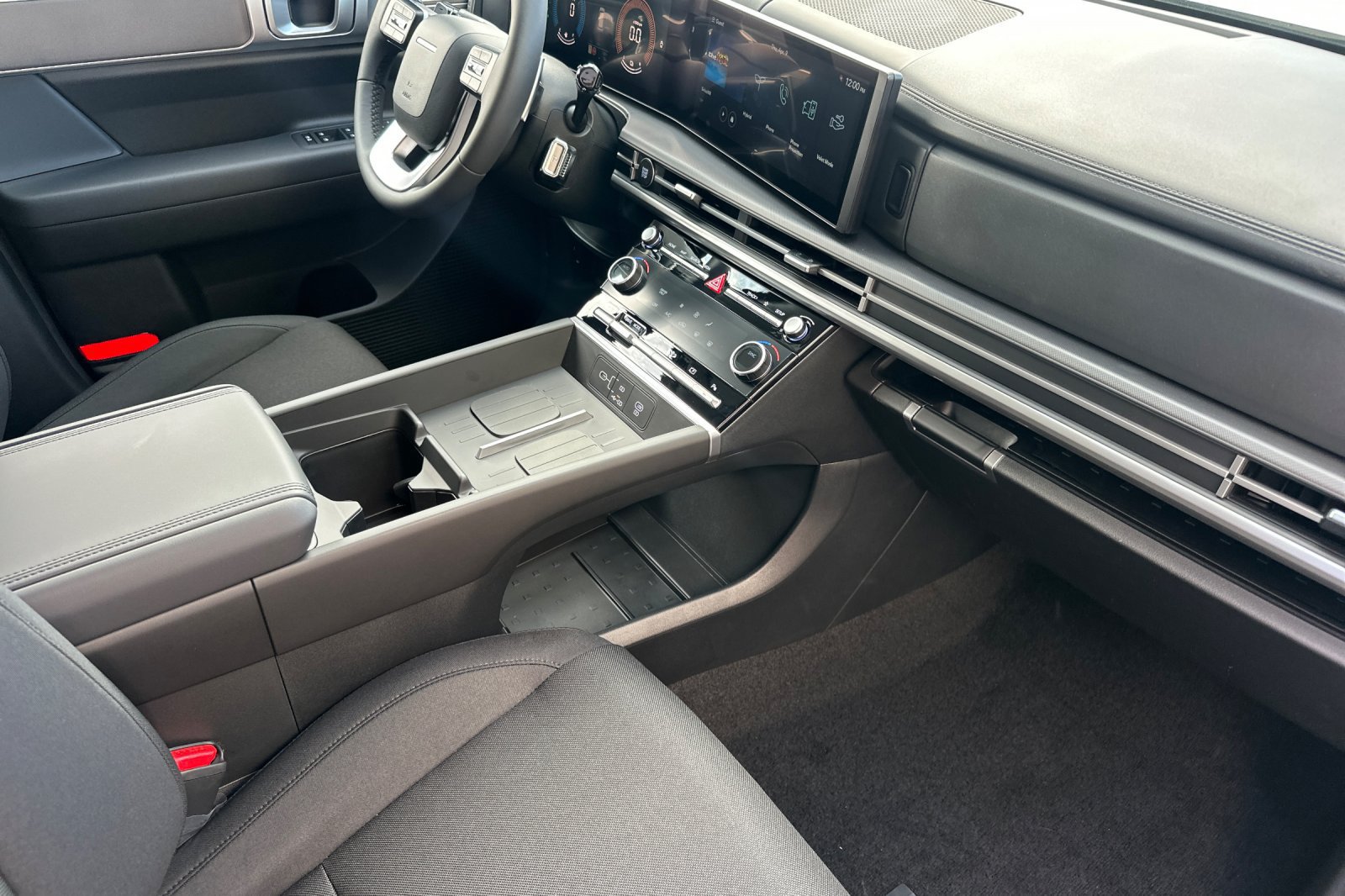 Certified 2026 Hyundai Santa Fe SE FWD image 18