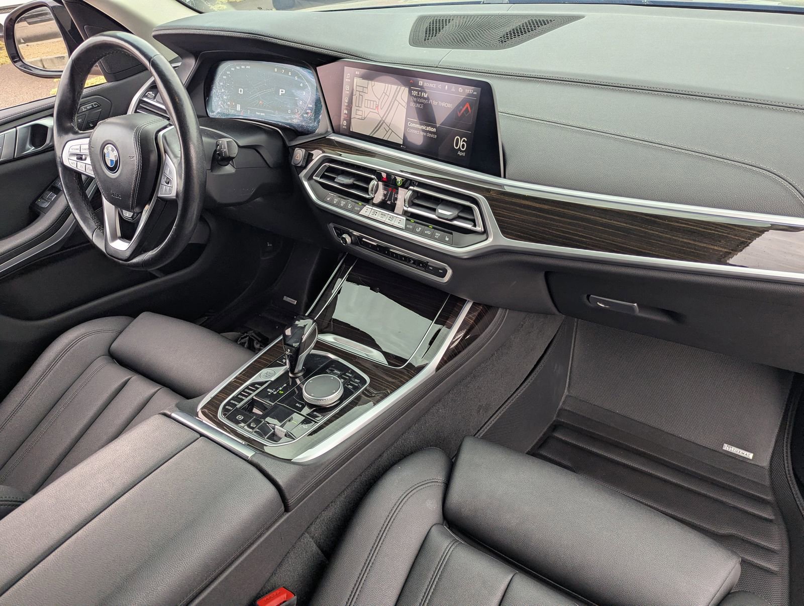 Used 2021 BMW X7 xDrive40i w/ Parking Assistance Package image 13