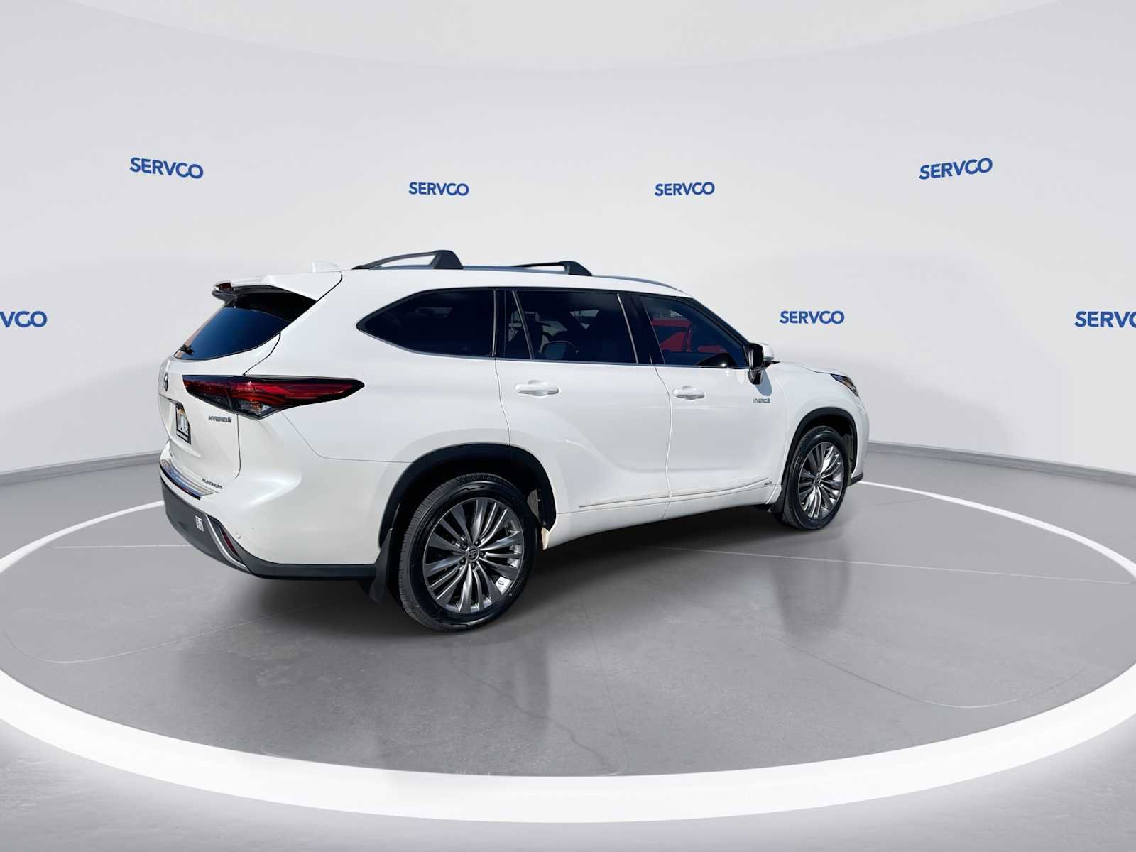 Used 2020 Toyota Highlander Platinum AWD/4WD image 8