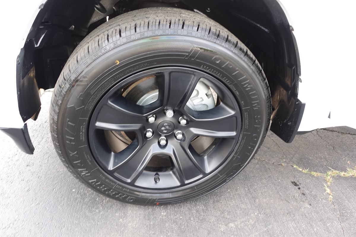 Used 2023 RAM 1500 Big Horn AWD/4WD image 59