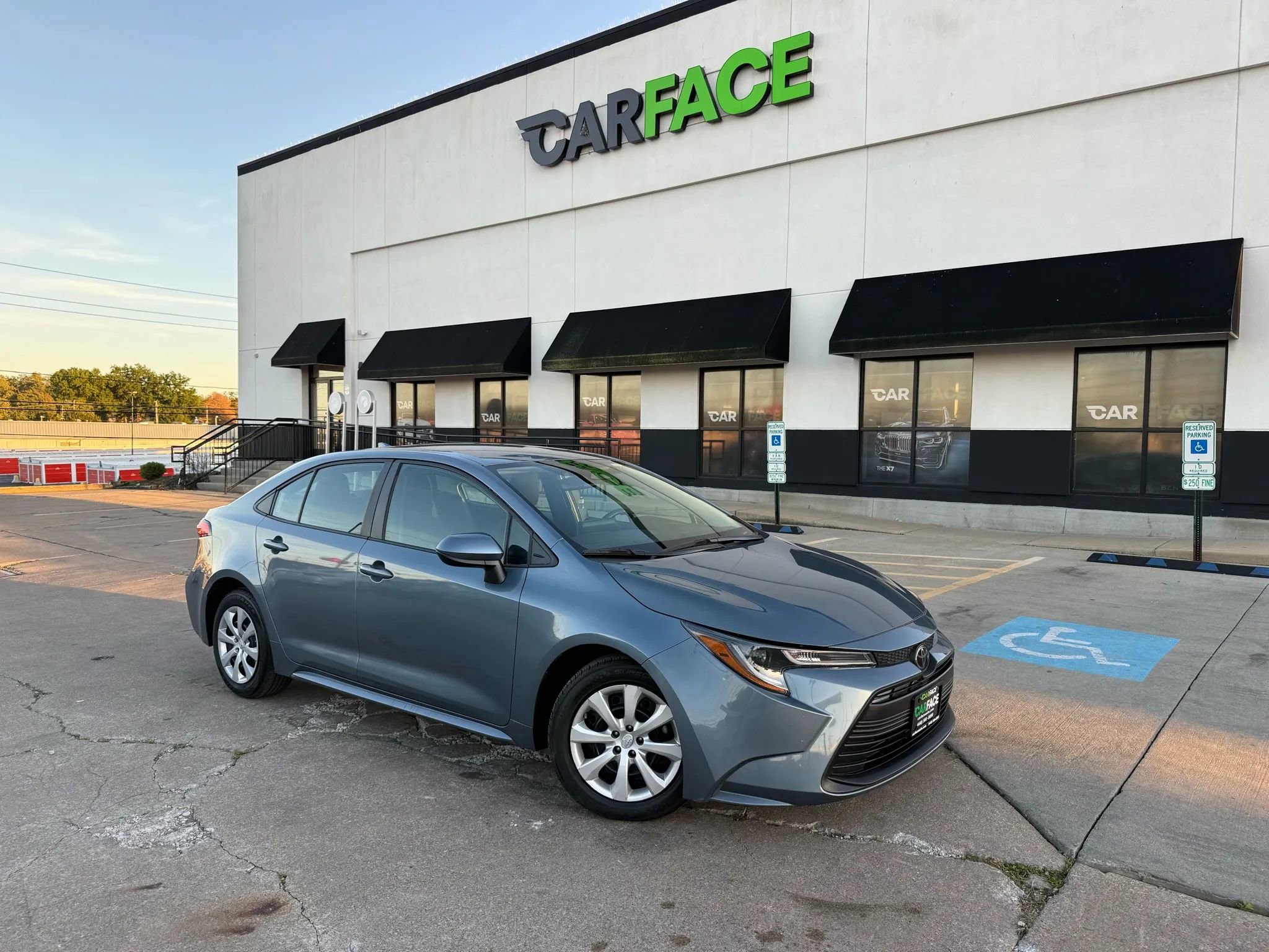 Used 2023 Toyota Corolla LE image 1