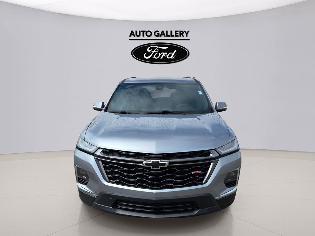 Used 2023 Chevrolet Traverse RS