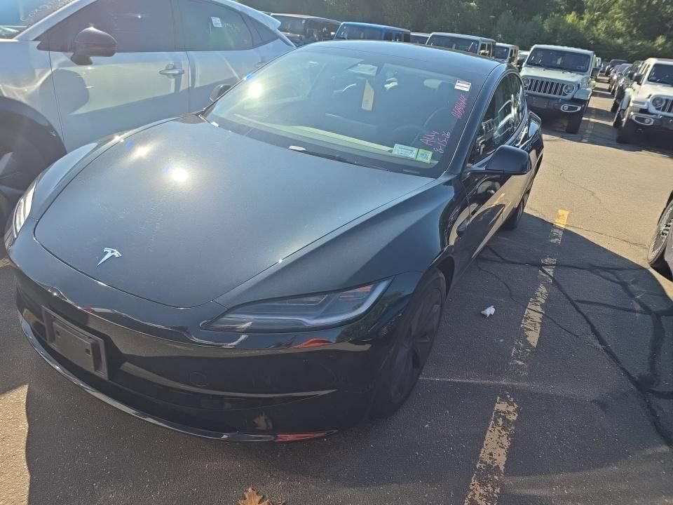 Used 2024 Tesla Model 3 Long Range RWD image 5