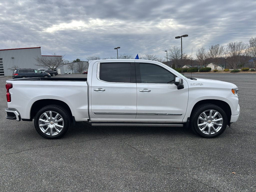 Used 2023 Chevrolet Silverado 1500 High Country w/ High Country Premium Package image 6