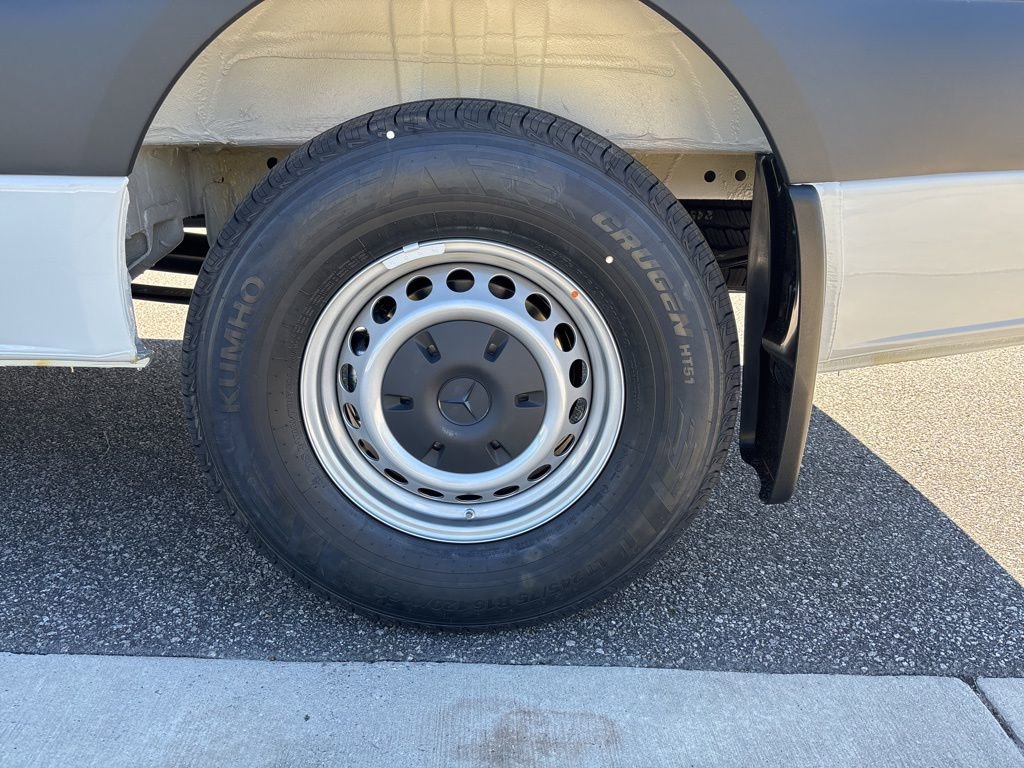 New 2026 Mercedes-Benz Sprinter 144 Cargo image 15
