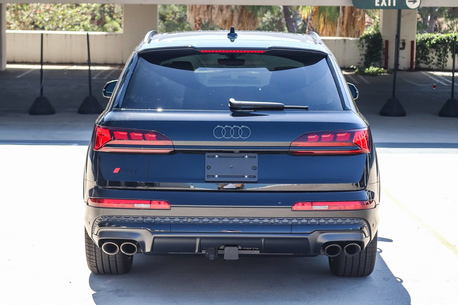New 2026 Audi SQ7 Prestige AWD/4WD image 5