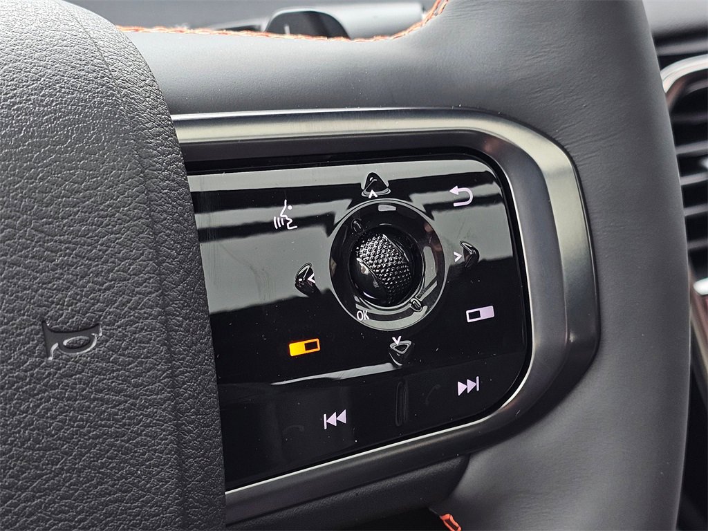 New 2026 Nissan Armada PRO-4X image 11