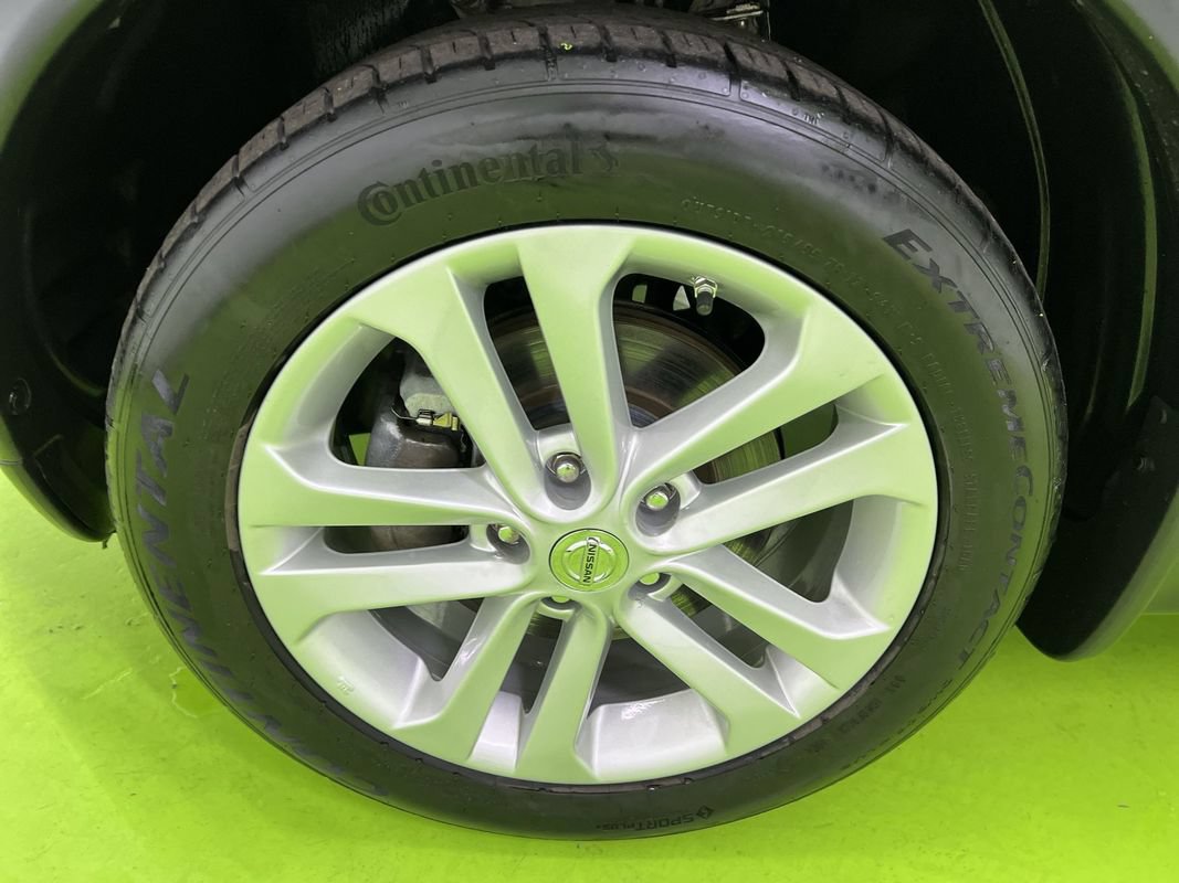 Used 2014 Nissan Juke SL AWD/4WD image 15