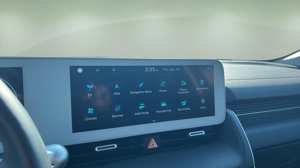 Used 2024 Hyundai Ioniq 5 SEL image 18