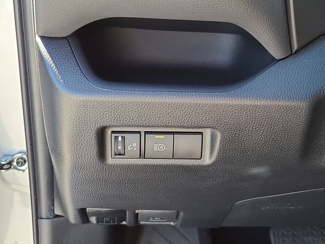 Used 2024 Toyota RAV4 XLE image 26