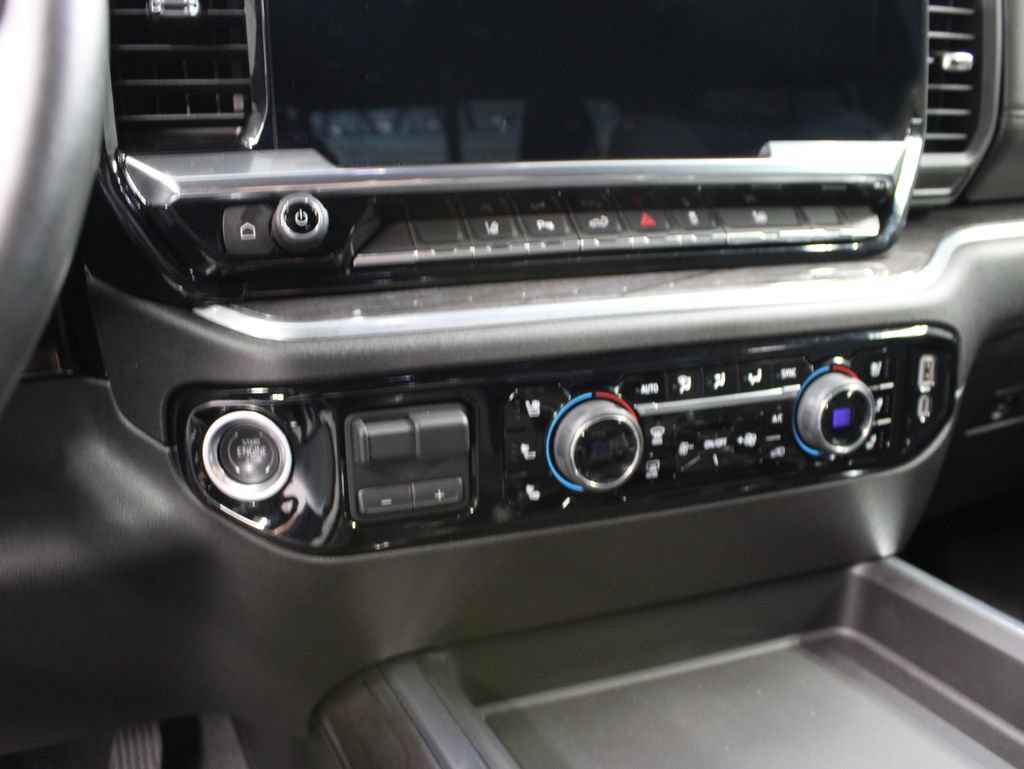 Used 2024 Chevrolet Silverado 3500 LTZ w/ LTZ Convenience Package AWD/4WD image 64