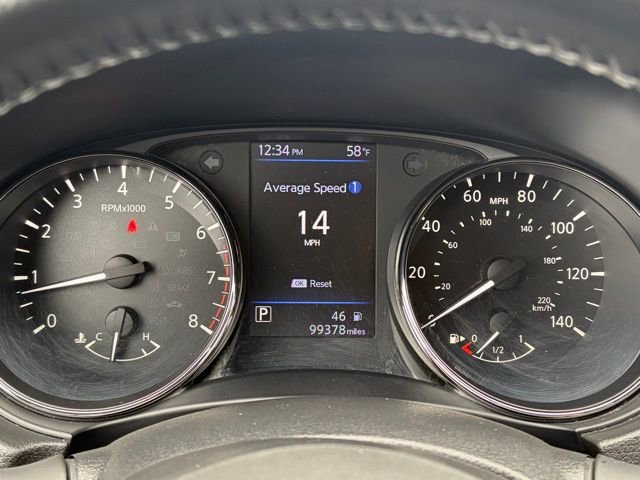 Used 2018 Nissan Rogue SV image 19