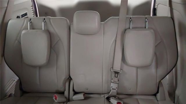 Used 2021 Chrysler Pacifica Limited w/ Premium & Safety Sphere Group image 16