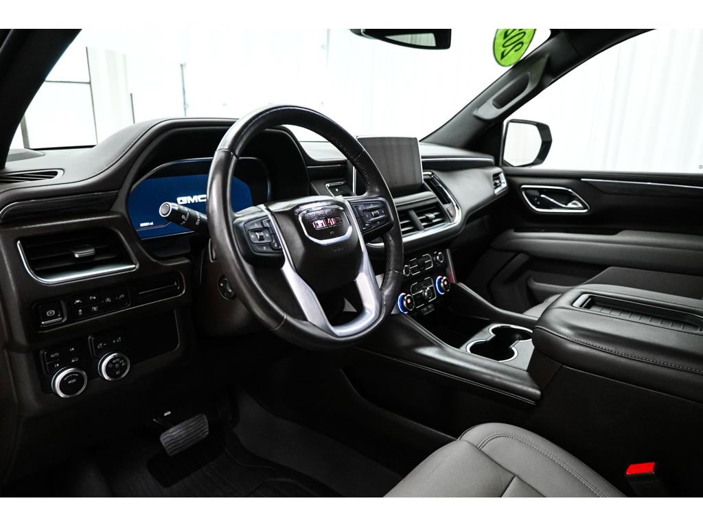 Used 2022 GMC Yukon SLT w/ SLT Luxury Package AWD/4WD image 9
