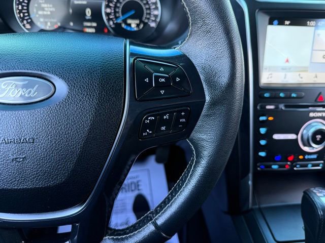 Certified 2018 Ford Explorer Platinum image 27