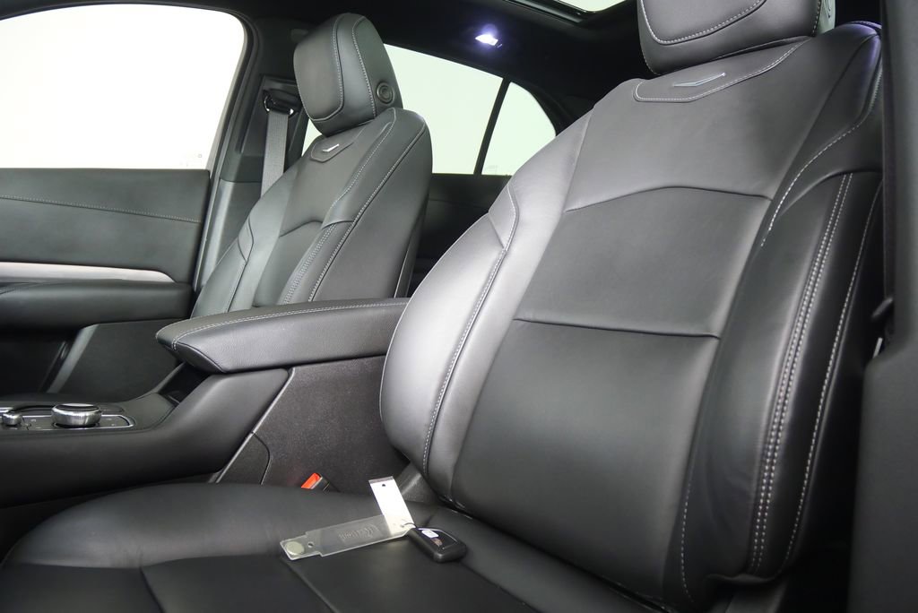 Used 2024 Cadillac XT4 Premium Luxury w/ Cold Weather Package image 11