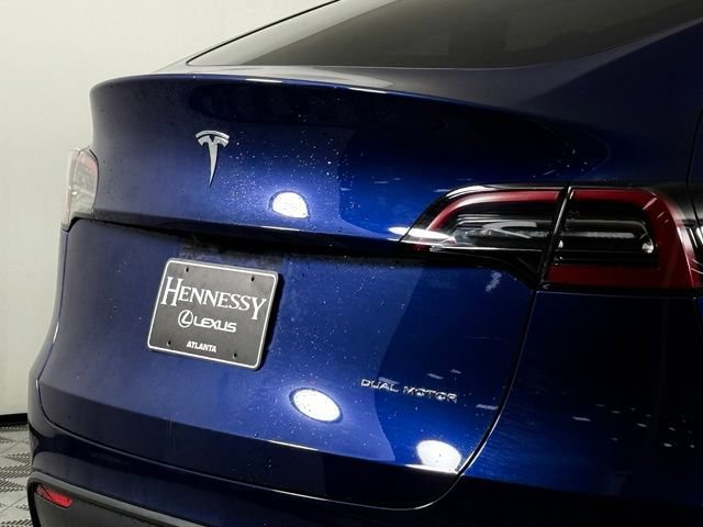 Used 2023 Tesla Model Y Long Range AWD/4WD image 17