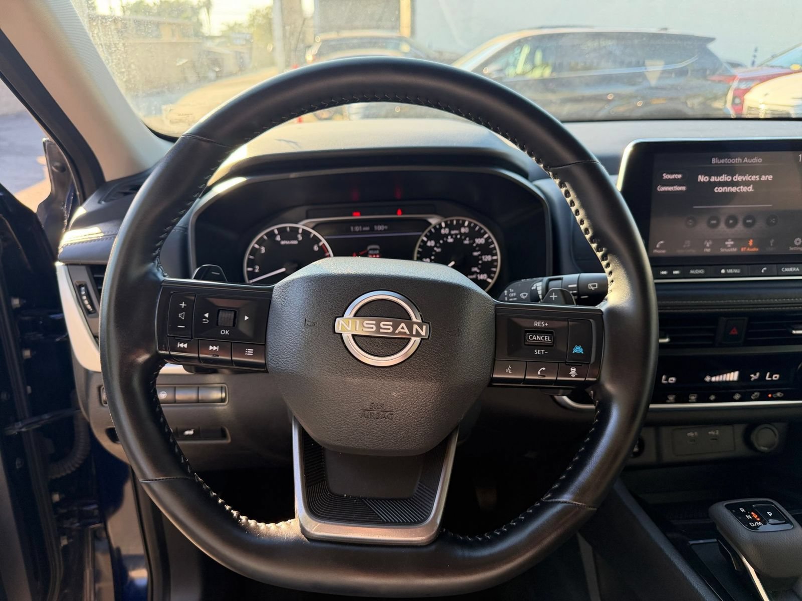 Used 2025 Nissan Rogue SV FWD image 30