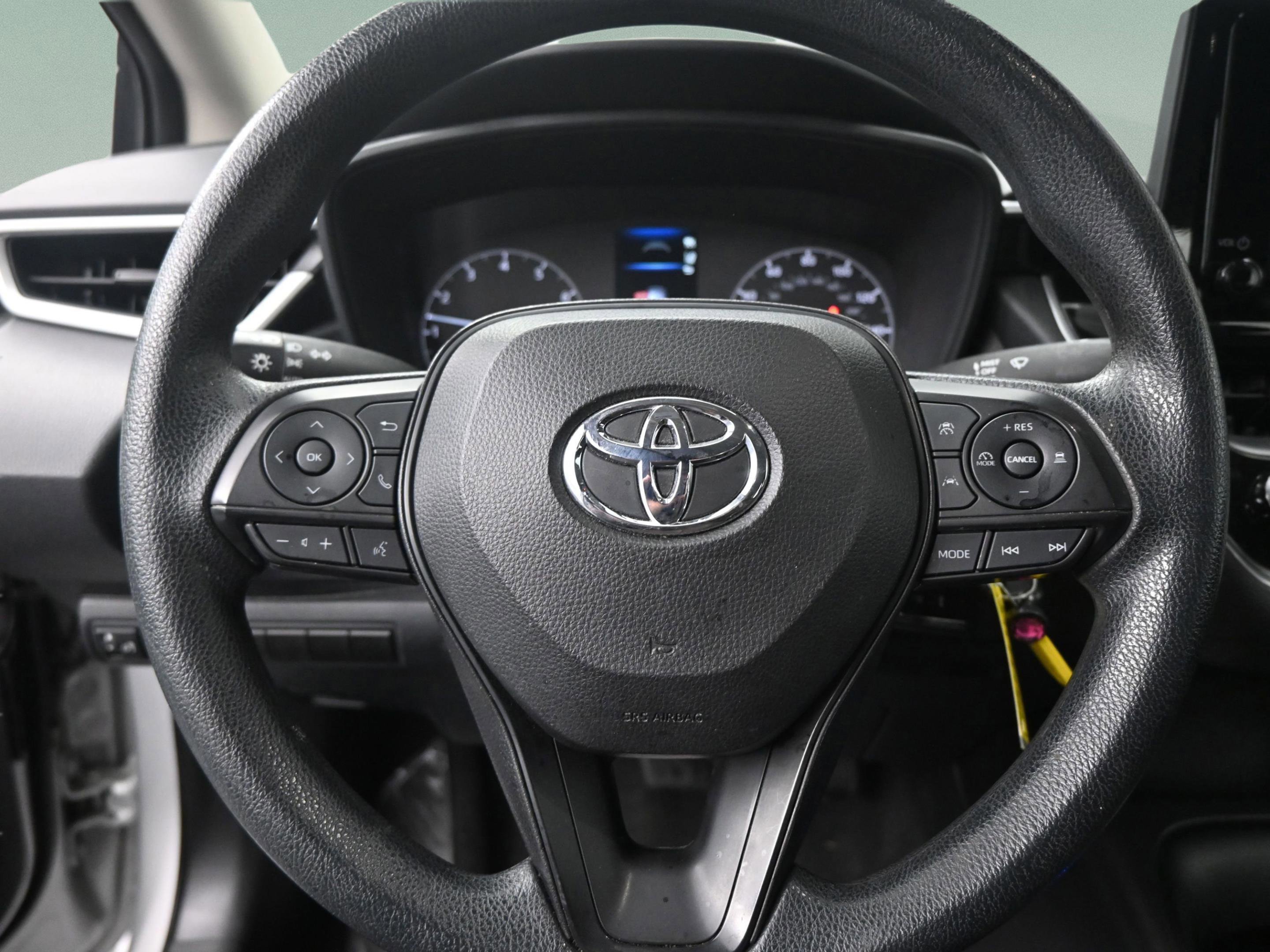 Certified 2024 Toyota Corolla LE image 27