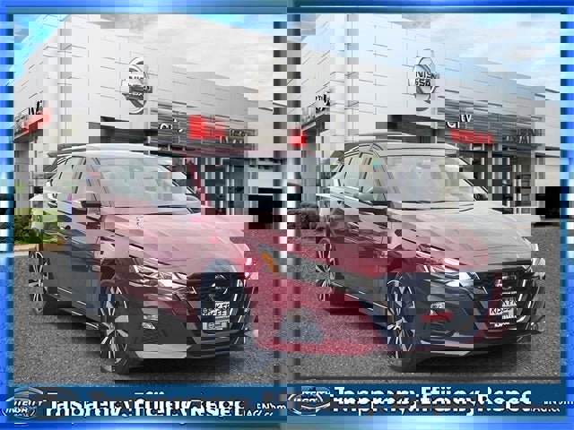 Certified 2022 Nissan Altima 2.5 SR image 1