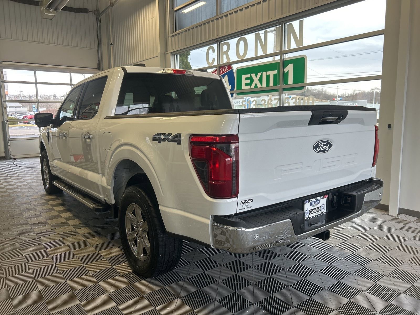 Used 2024 Ford F150 XLT w/ Mobile Office Package image 4