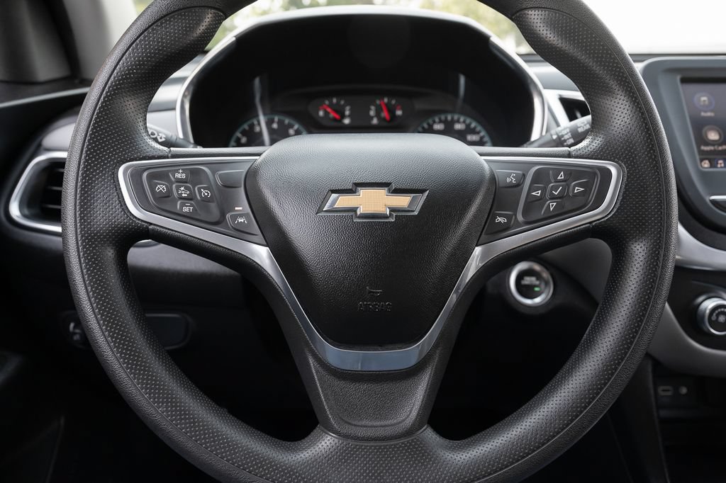 Used 2022 Chevrolet Equinox LS AWD/4WD image 23