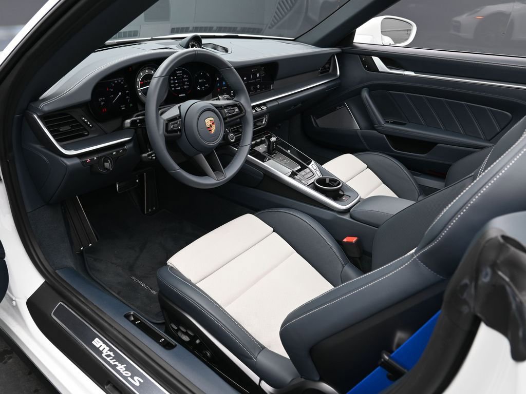 Certified 2024 Porsche 911 Turbo S AWD/4WD image 4